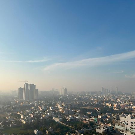 Rhythm Gurugram Hotel & Suites, Sohna Road 구르가온 외부 사진