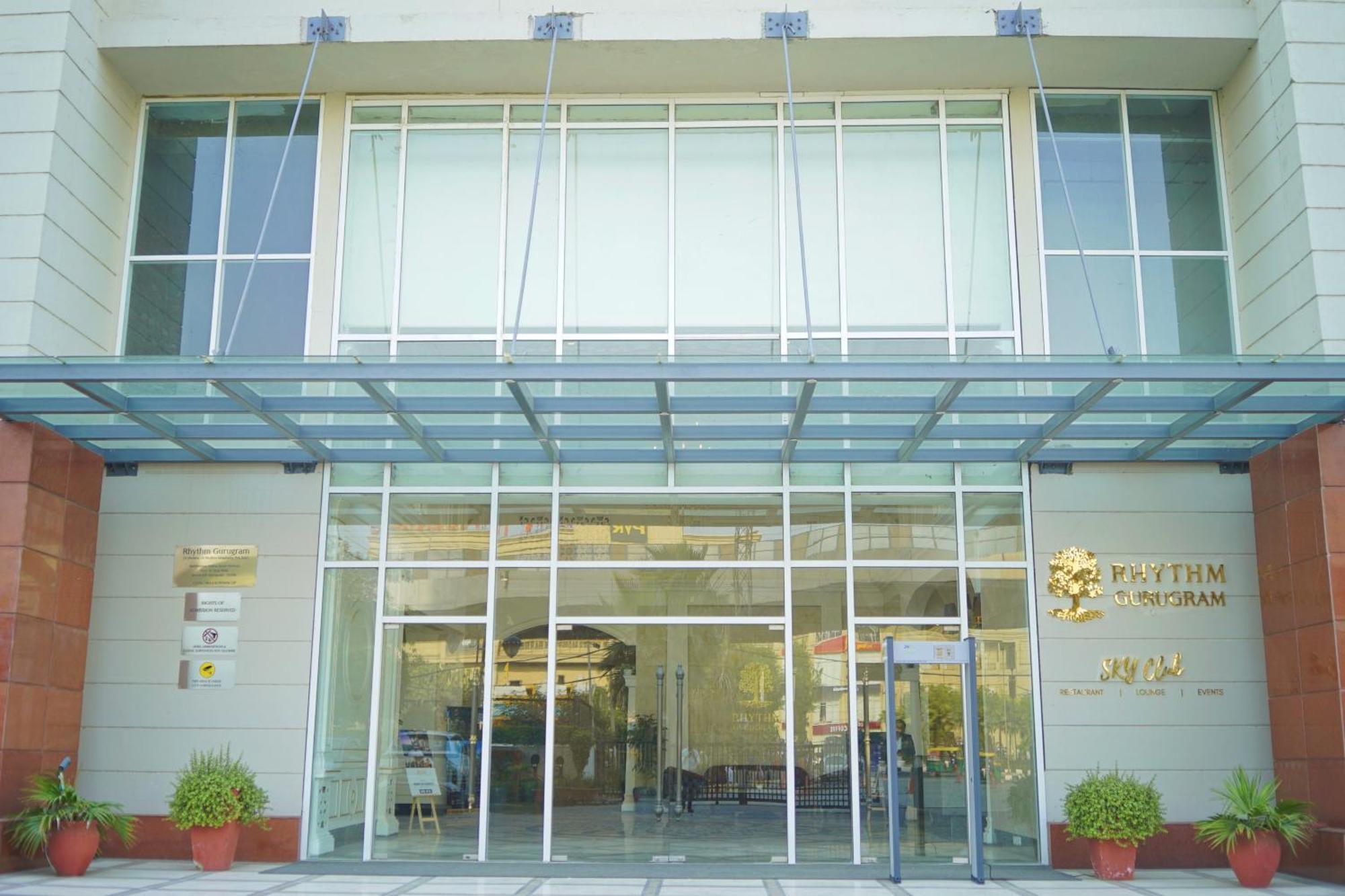 Rhythm Gurugram Hotel & Suites, Sohna Road 구르가온 외부 사진