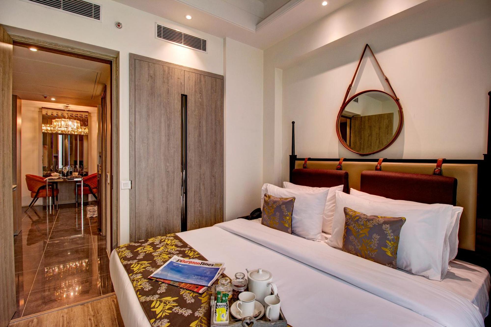 Rhythm Gurugram Hotel & Suites, Sohna Road 구르가온 외부 사진